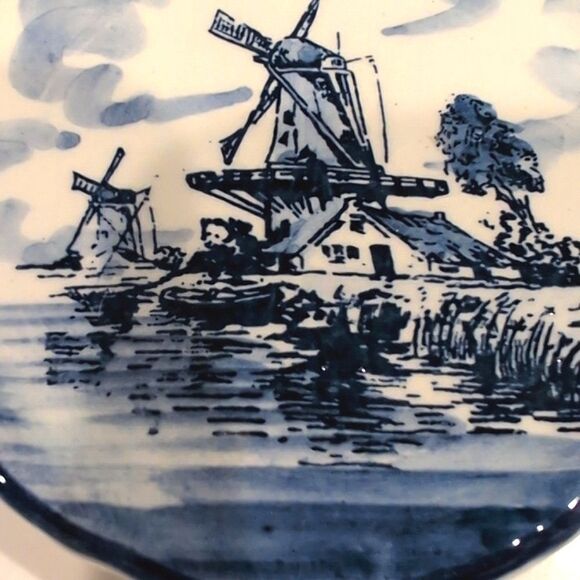 Vintage Delft Blue Hand Painted Windmill Plate Dish Made in Holland - Picture 6 of 7